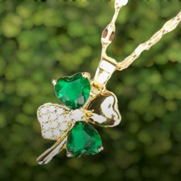 New GOLD & GREEN 4 Leaf Clover SHAMROCK Crystal Necklace - Picture 1 of 5